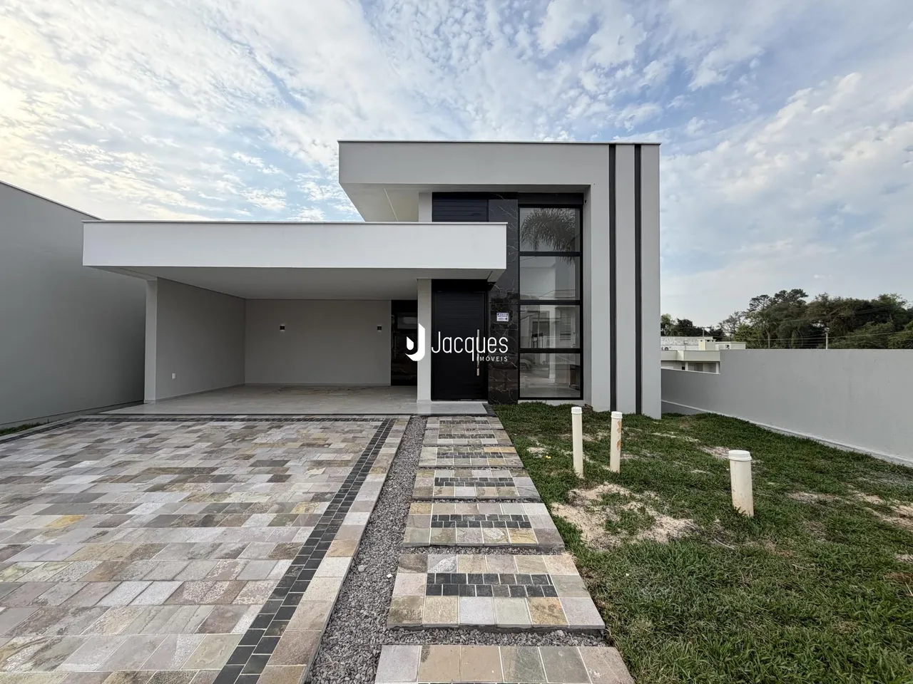 Casa com 3 dormitórios, foto 1