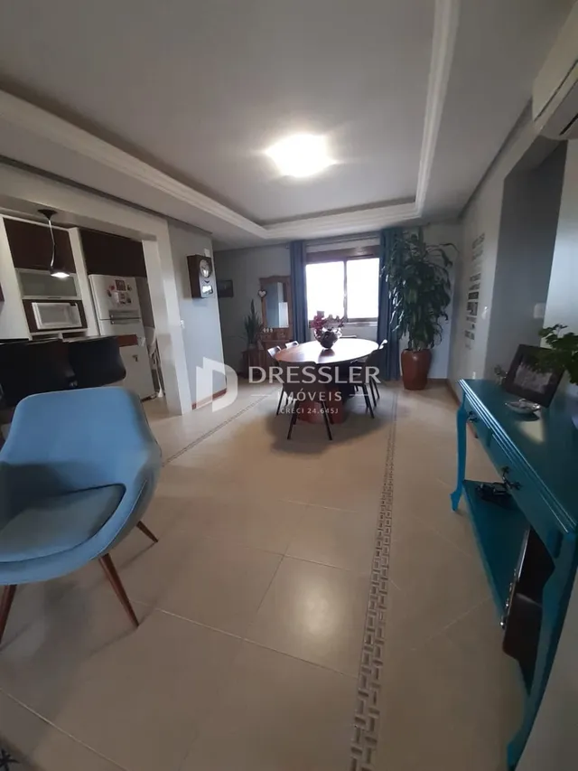 Hall de entrada de uma residência em Lajeado, Brasil.