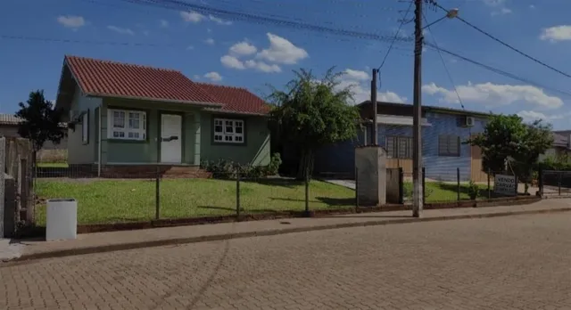 Casa com 4 dormitórios