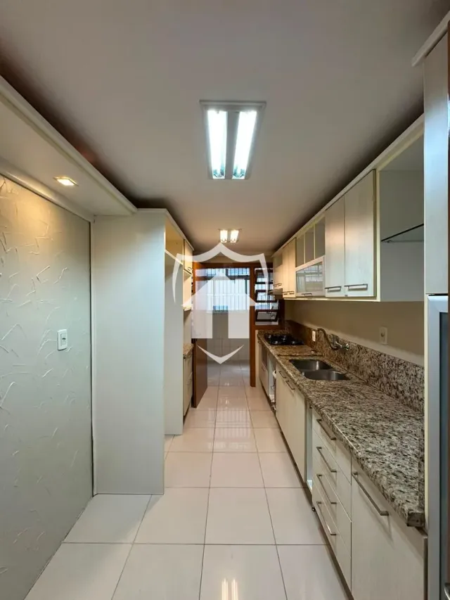 Apartamento com 4 dormitórios, foto 4