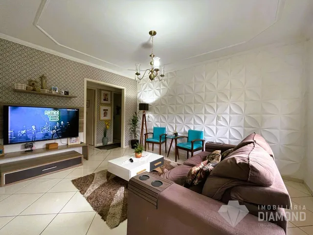 Casa com 4 dormitórios, foto 2
