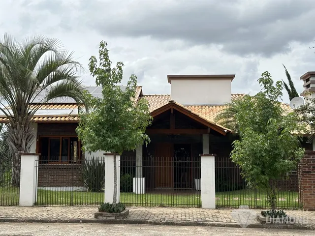 Casa com 3 dormitórios