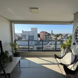 Apartamento com 3 dormitórios, foto 2