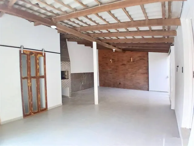 Casa com 3 dormitórios, foto 2