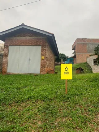 Casa com 1 dormitório