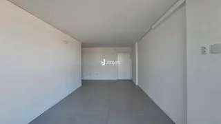 Apartamento com 2 dormitórios, foto 4