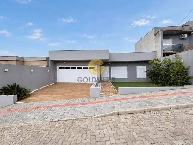 Casa com 2 dormitórios