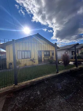 Casa com 3 dormitórios