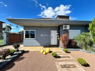 Casa com 2 dormitórios, foto 1