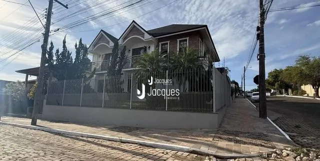 Casa com 3 dormitórios
