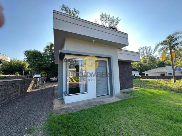 Casa com 2 dormitórios
