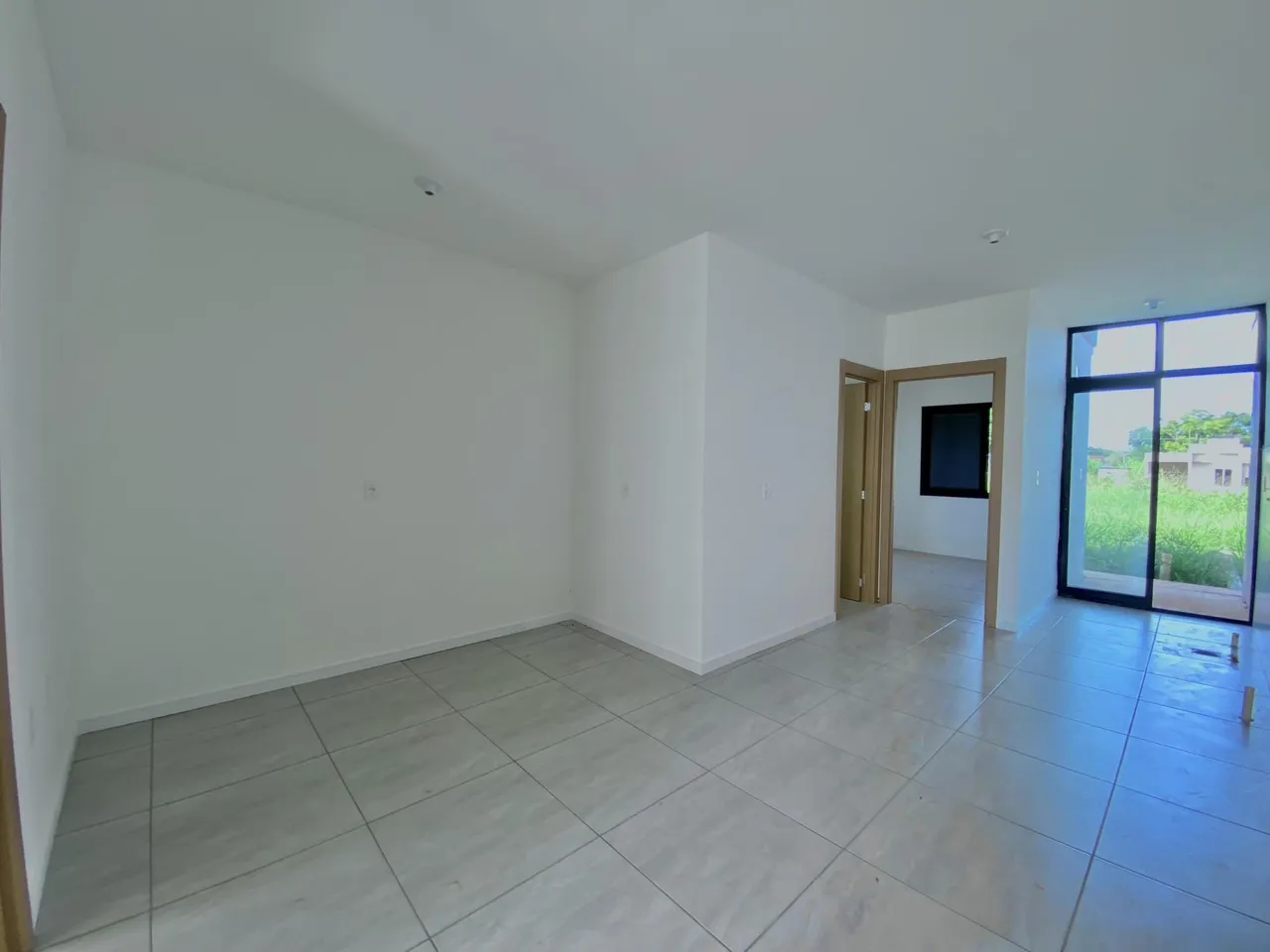 Casa geminada com 2 dormitórios, foto 1