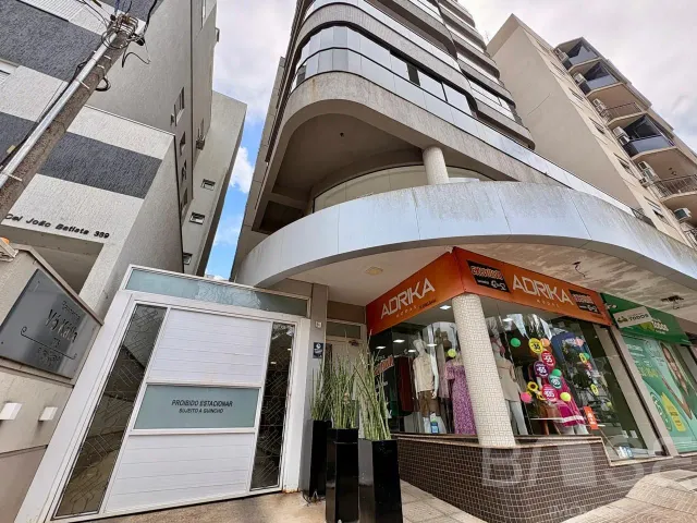 Apartamento com 3 dormitórios