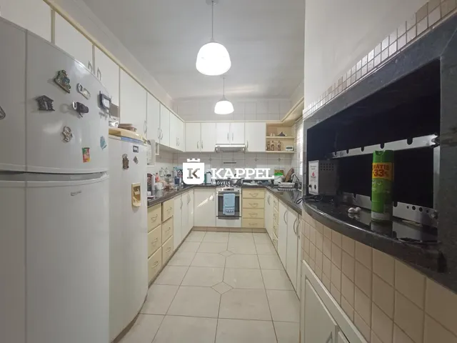 Casa com 4 dormitórios, foto 4