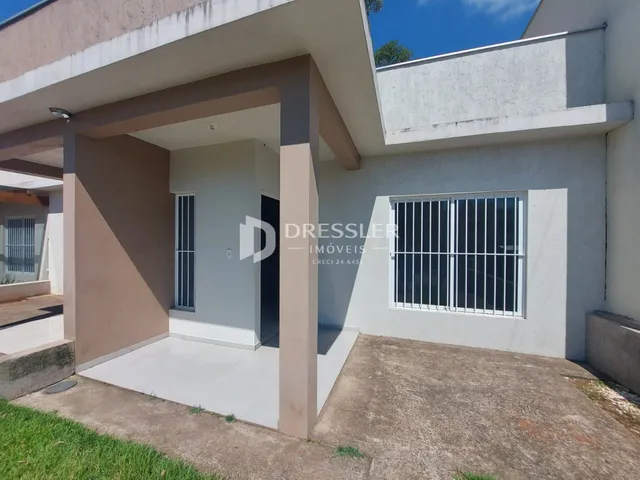 Fachada de uma residência em Lajeado, Brasil.