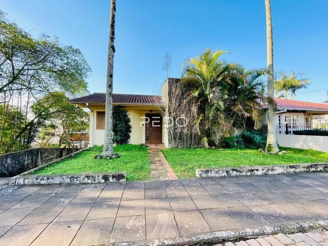 Casa com 3 dormitórios