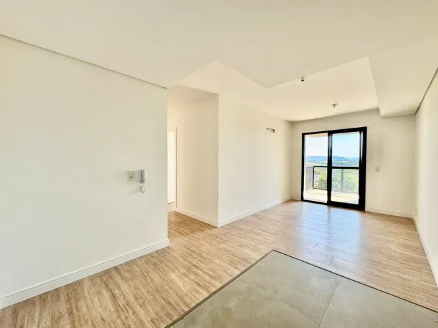 Apartamento com 2 dormitórios