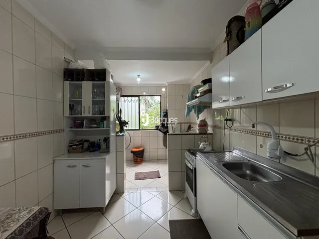 Apartamento com 2 dormitórios, foto 3