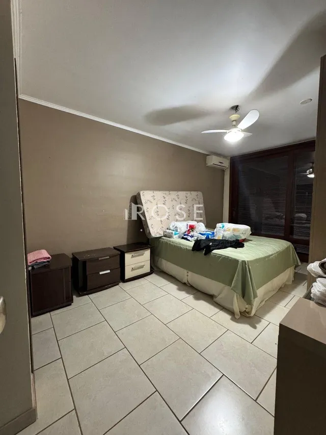 Casa com 5 dormitórios, foto 3