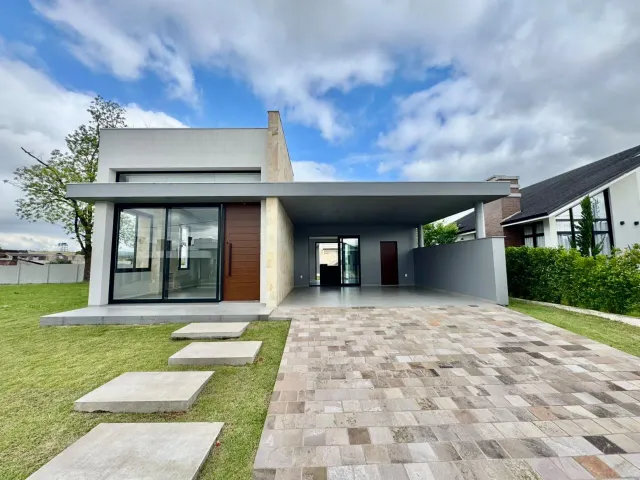 Casa com 3 dormitórios