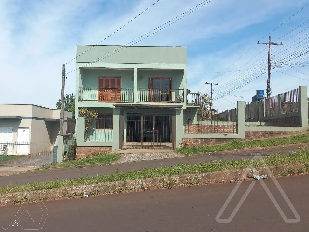 Casa com 3 dormitórios, foto 1