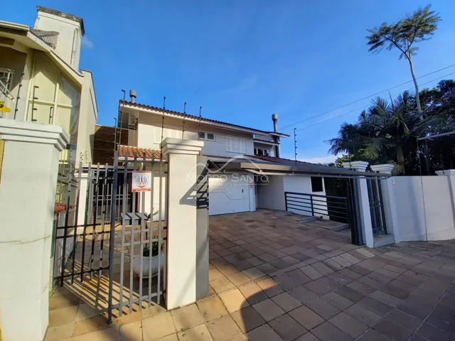 Casa com 5 dormitórios