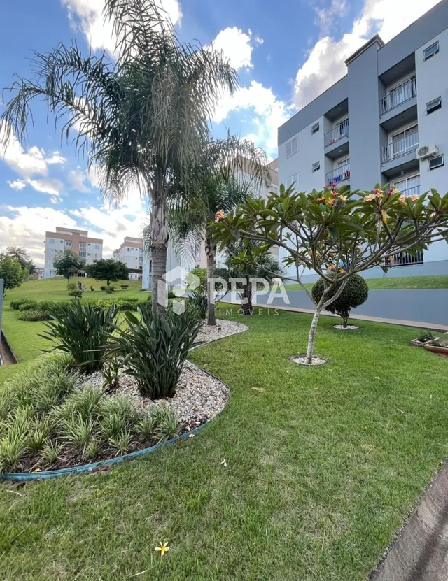Apartamento com 2 dormitórios