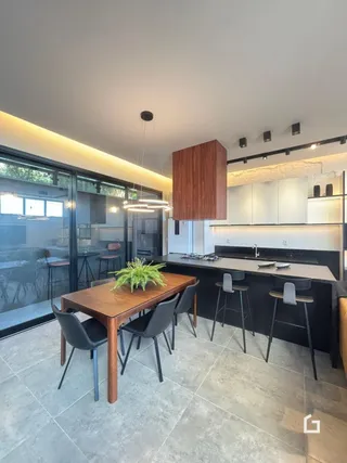 Apartamento com 2 dormitórios, foto 32