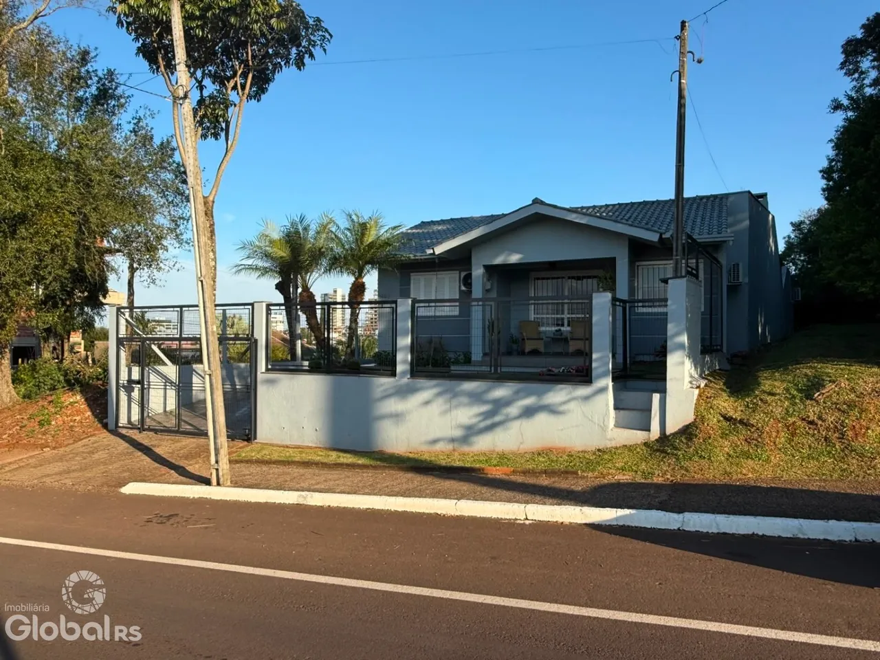 Casa com 3 dormitórios, foto 1
