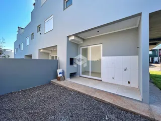 Fachada moderna de uma residência em Lajeado, Brasil.