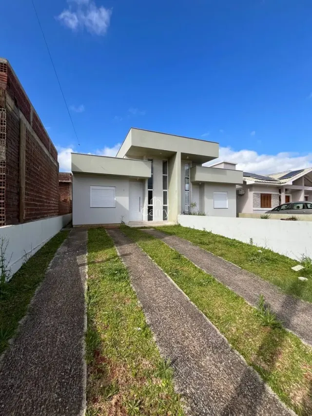Casa geminada com 2 dormitórios