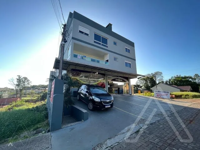 Apartamento com 4 dormitórios