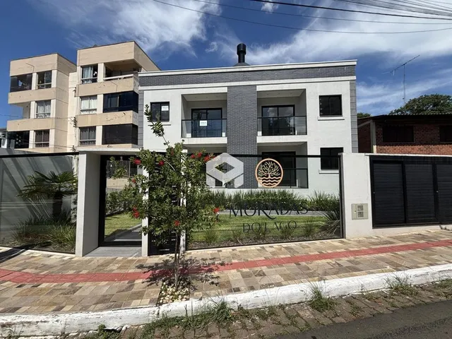 Fachada de uma residência moderna em Lajeado, Brasil.