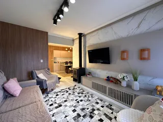 Casa com 4 dormitórios, foto 2