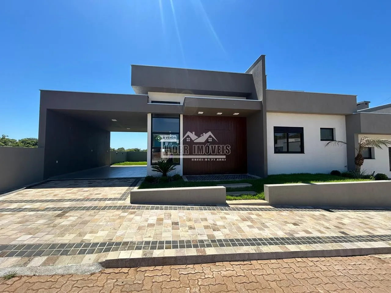 Casa com 3 dormitórios, foto 1