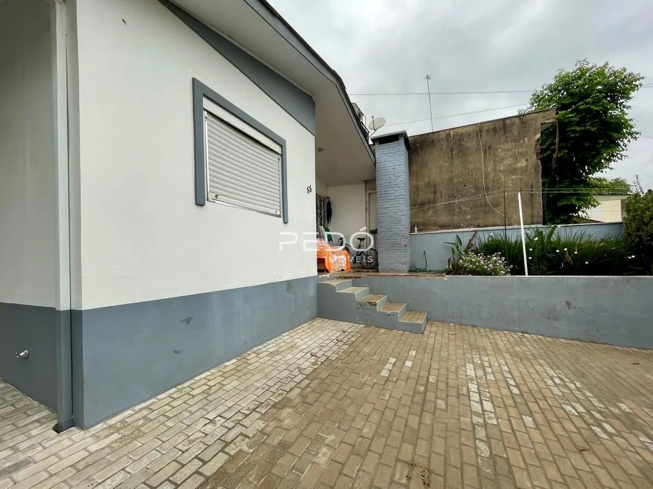 Casa com 5 dormitórios, foto 1