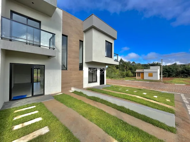 Foto da fachada de uma residência moderna em Lajeado, Brasil.