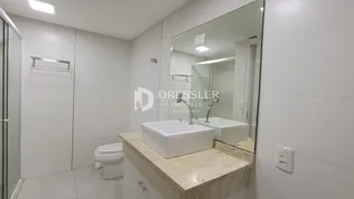Apartamento com 3 dormitórios, foto 13