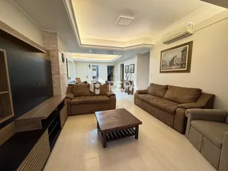 Apartamento com 3 dormitórios, foto 2