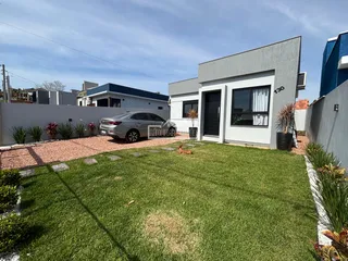 Casa com 2 dormitórios, foto 1