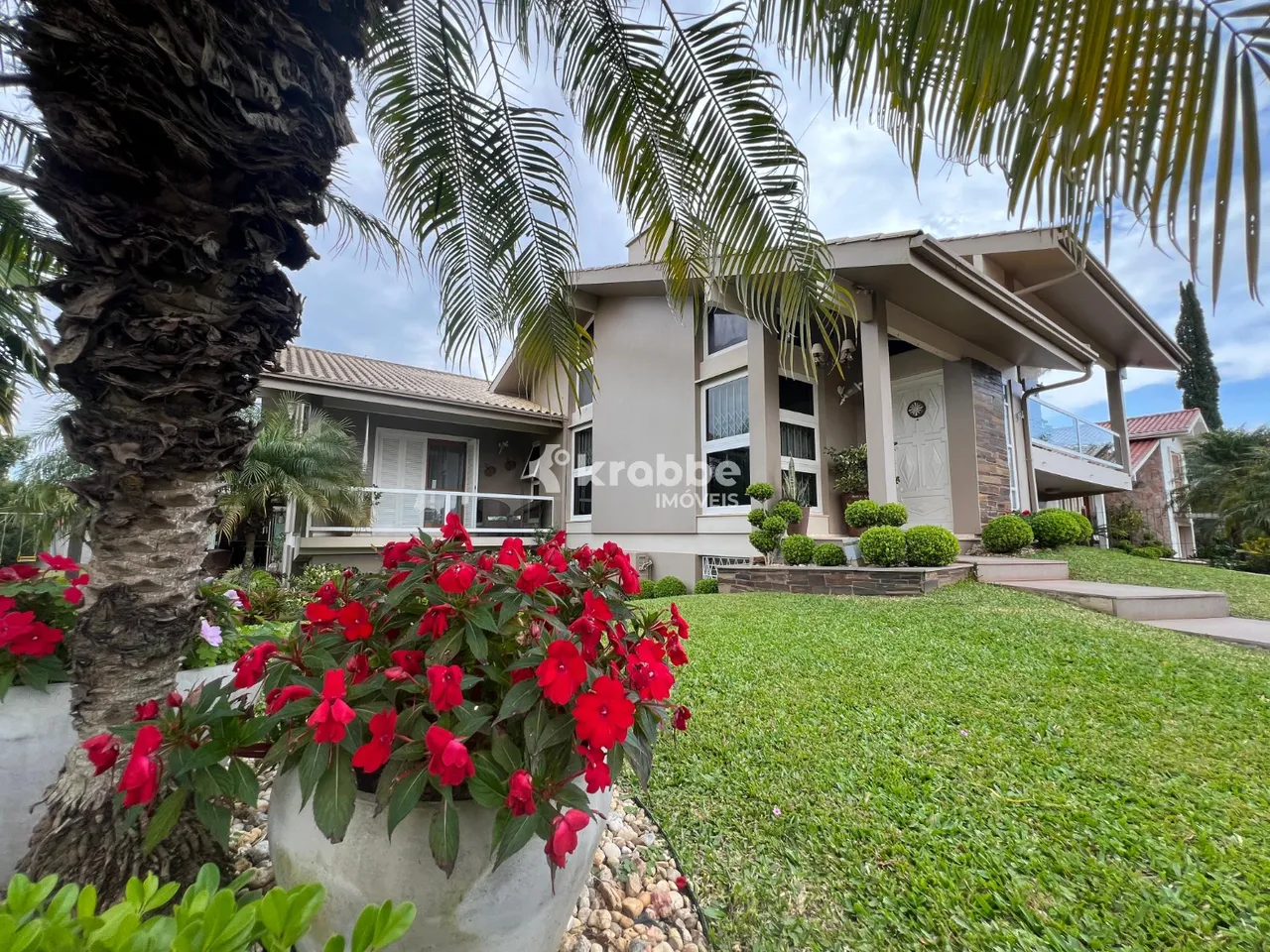 Casa com 3 dormitórios, foto 1