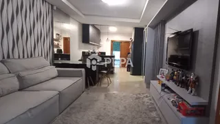 Casa com 2 dormitórios, foto 1