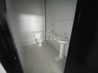 Foto de um banheiro em um imóvel.