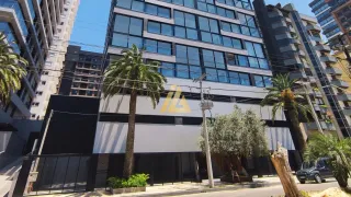 Apartamento com 3 dormitórios, foto 2