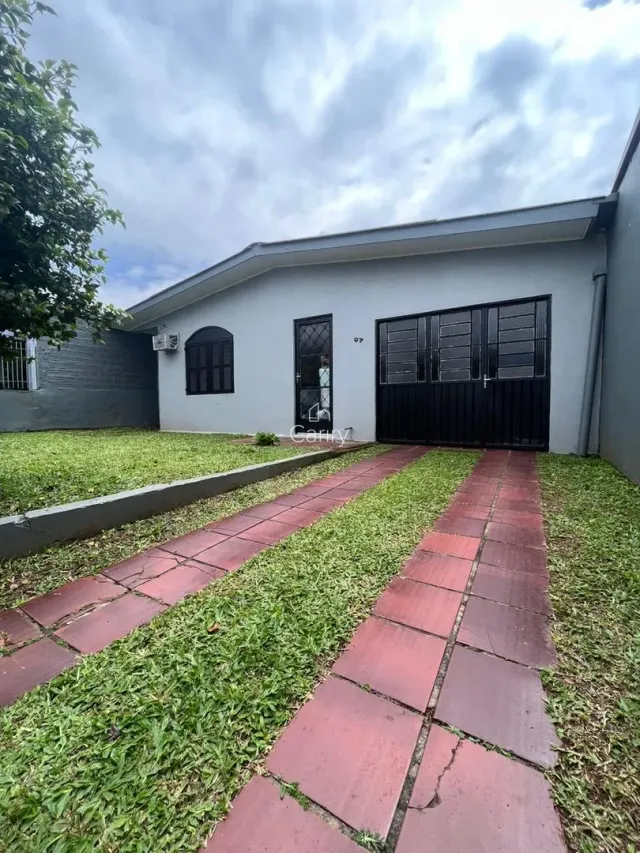 Casa com 2 dormitórios