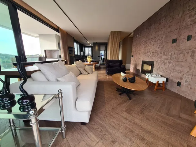 Apartamento com 3 dormitórios