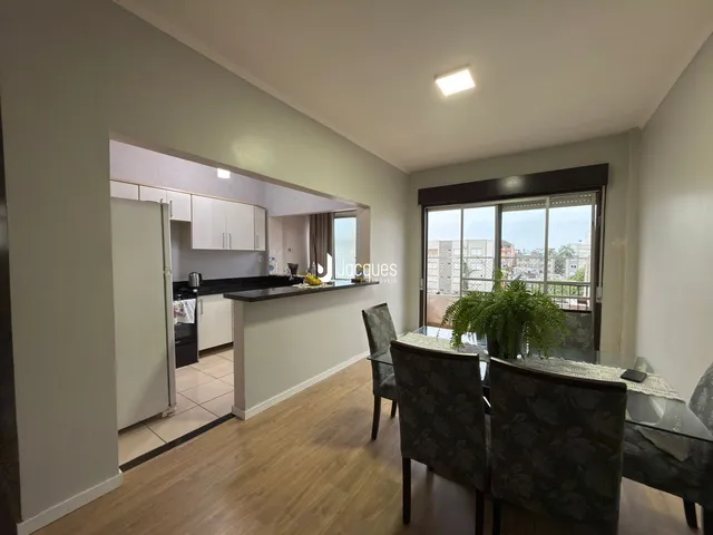 Apartamento com 2 dormitórios