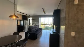 Apartamento com 2 dormitórios, foto 2