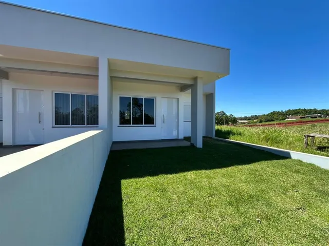 Casa com 2 dormitórios