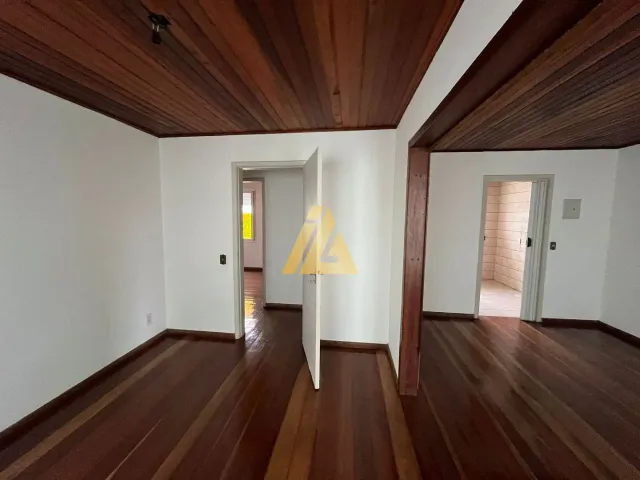 Apartamento com 3 dormitórios, foto 4
